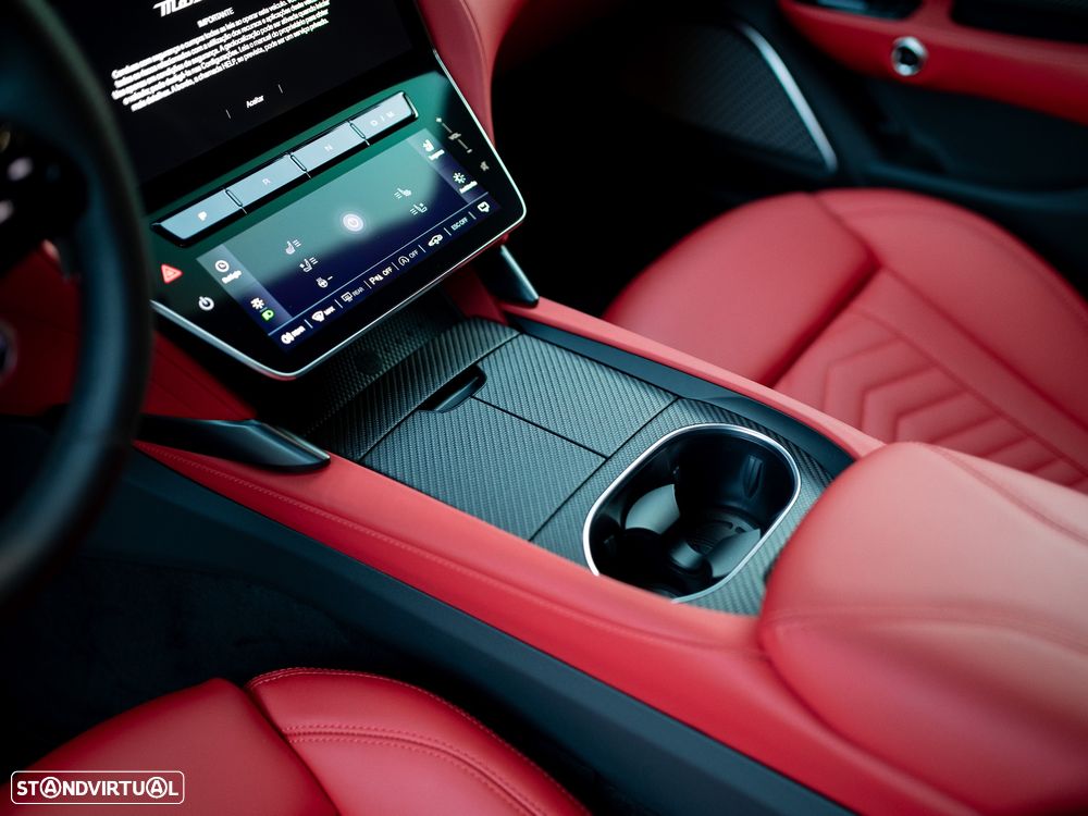 Maserati Granturismo 3.0 V6 Trofeo - 37