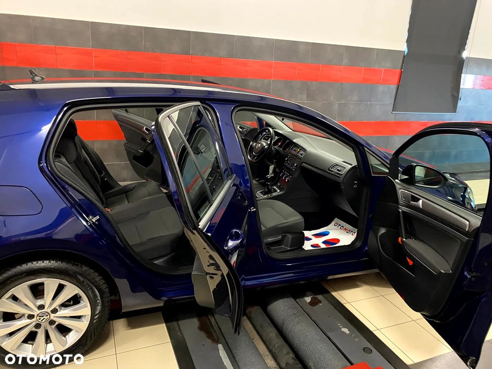 Volkswagen Golf 1.6 TDI (BlueMotion Technology) Trendline - 20