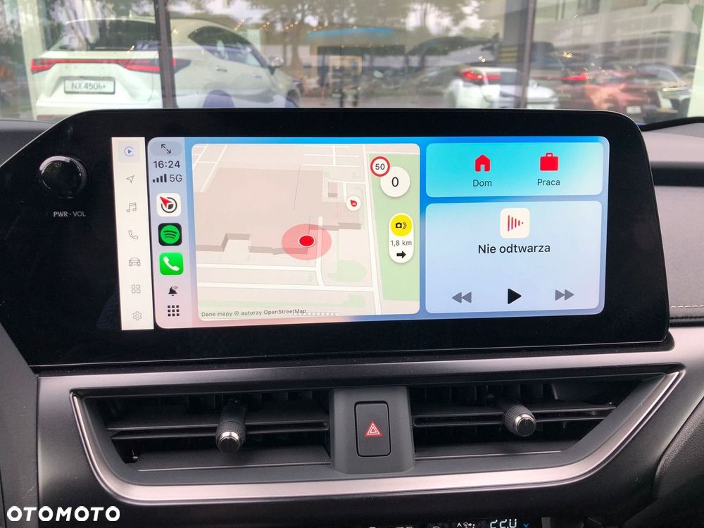 Lexus UX 300h F Sport Design - 13