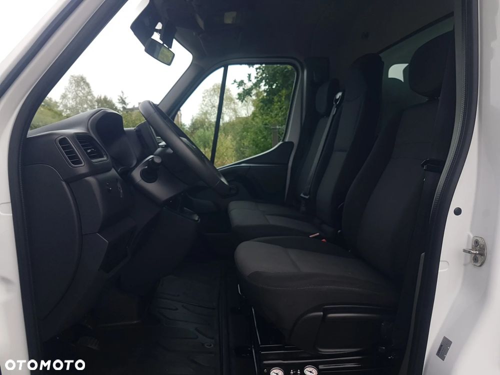 Renault MASTER WINDA KONTENER 8EP 4,23x2,22x2,33 KLIMA DHOLLANDIA KRAJOWY DMC 3500 KG - 23