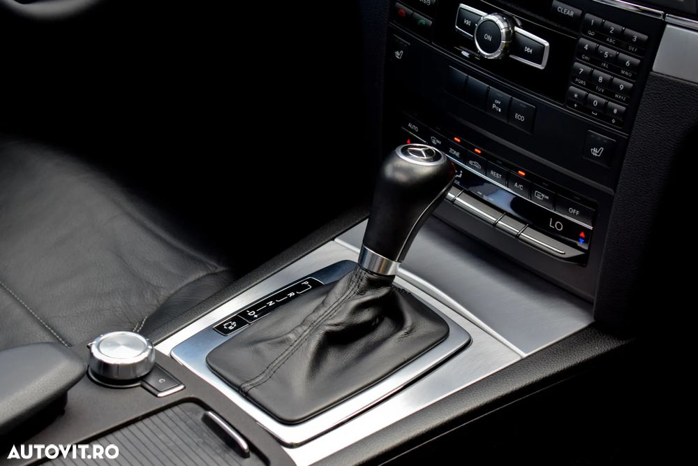 Mercedes-Benz E - 19