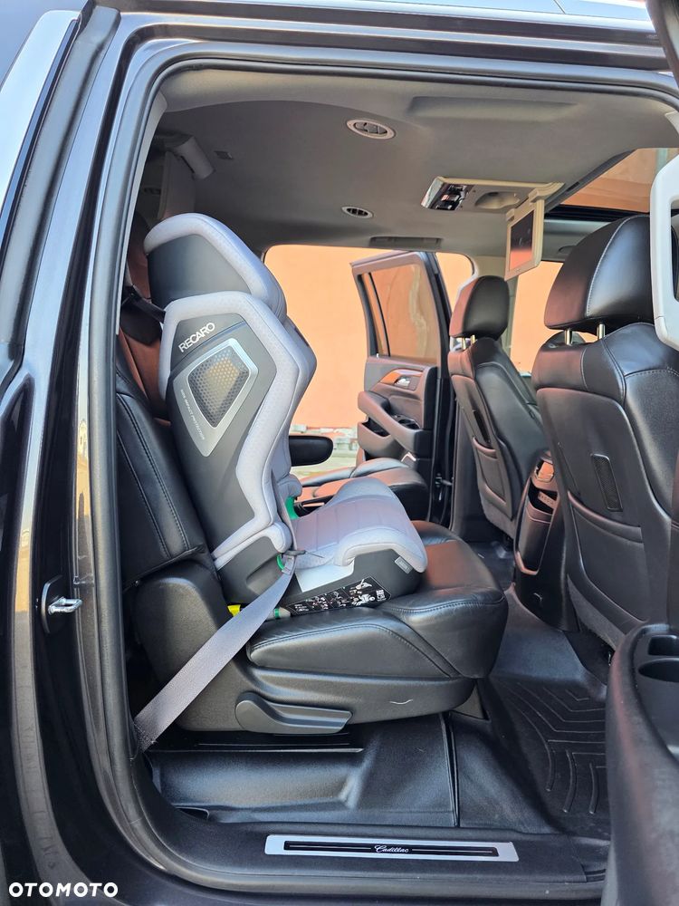 Cadillac Escalade ESV 6.2 V8 AWD AT Premium - 23