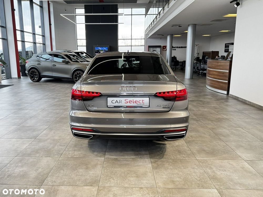 Audi A4 Limousine - 8