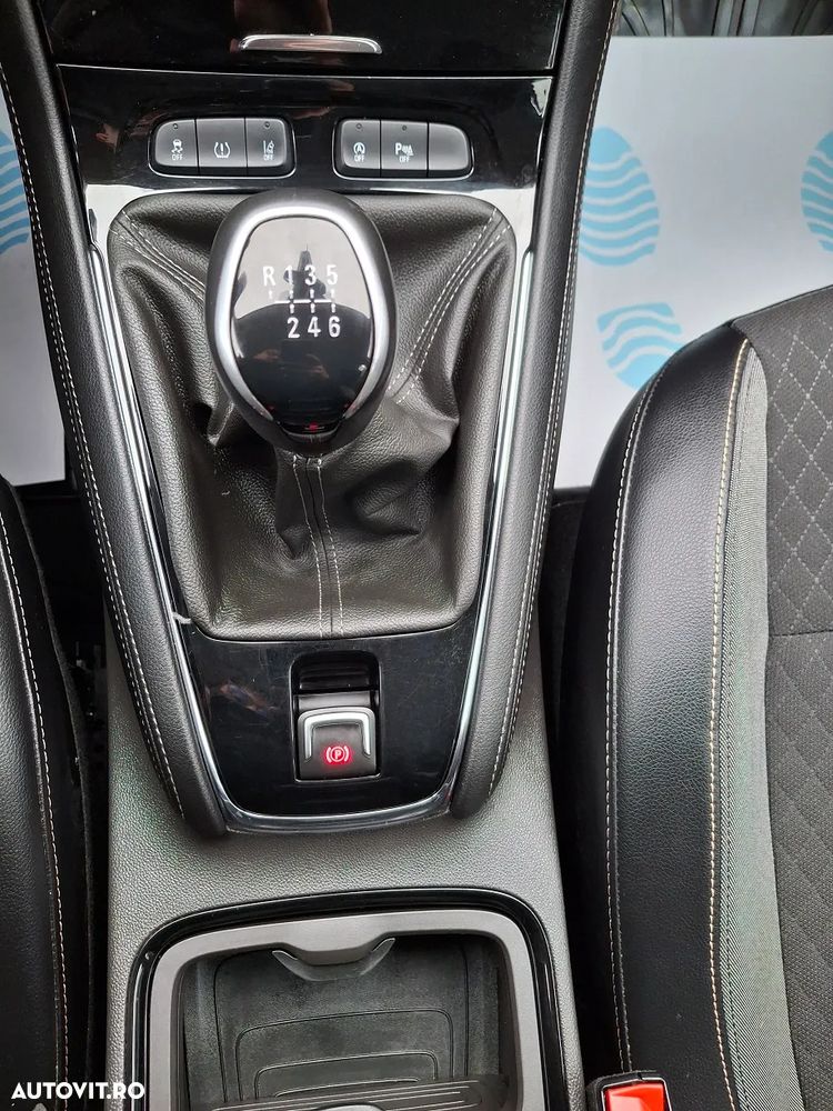 Opel Grandland X 1.5 START/STOP Enjoy - 25