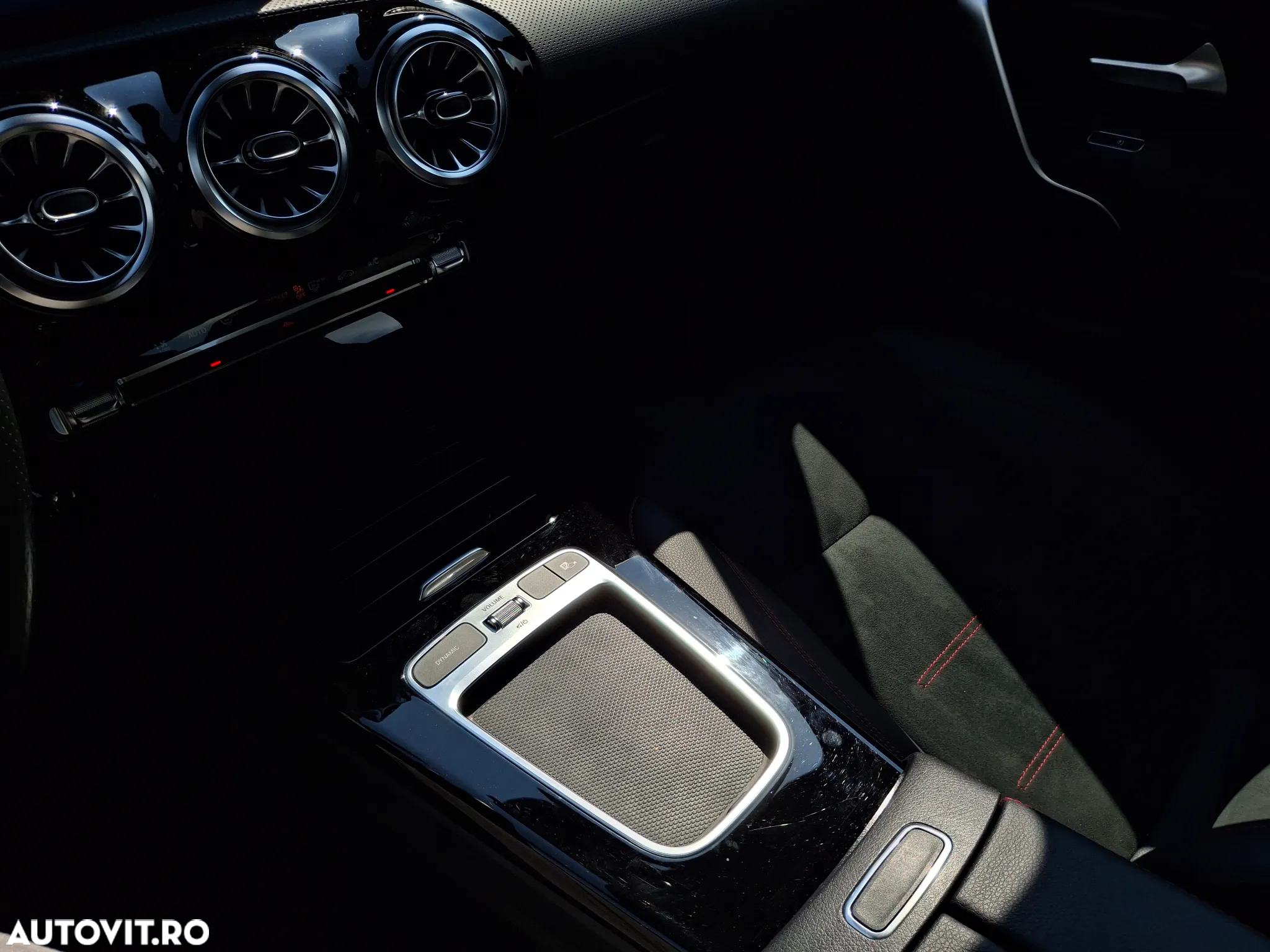 Mercedes-Benz CLA - 19
