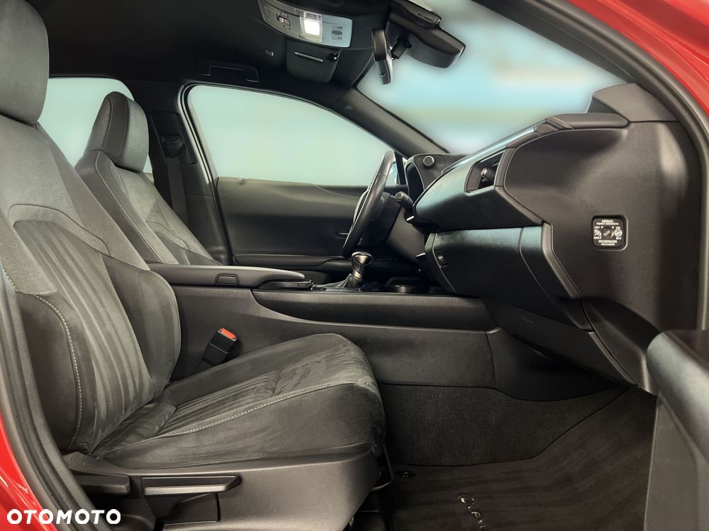 Lexus UX 250h GPF Business Edition 2WD - 11