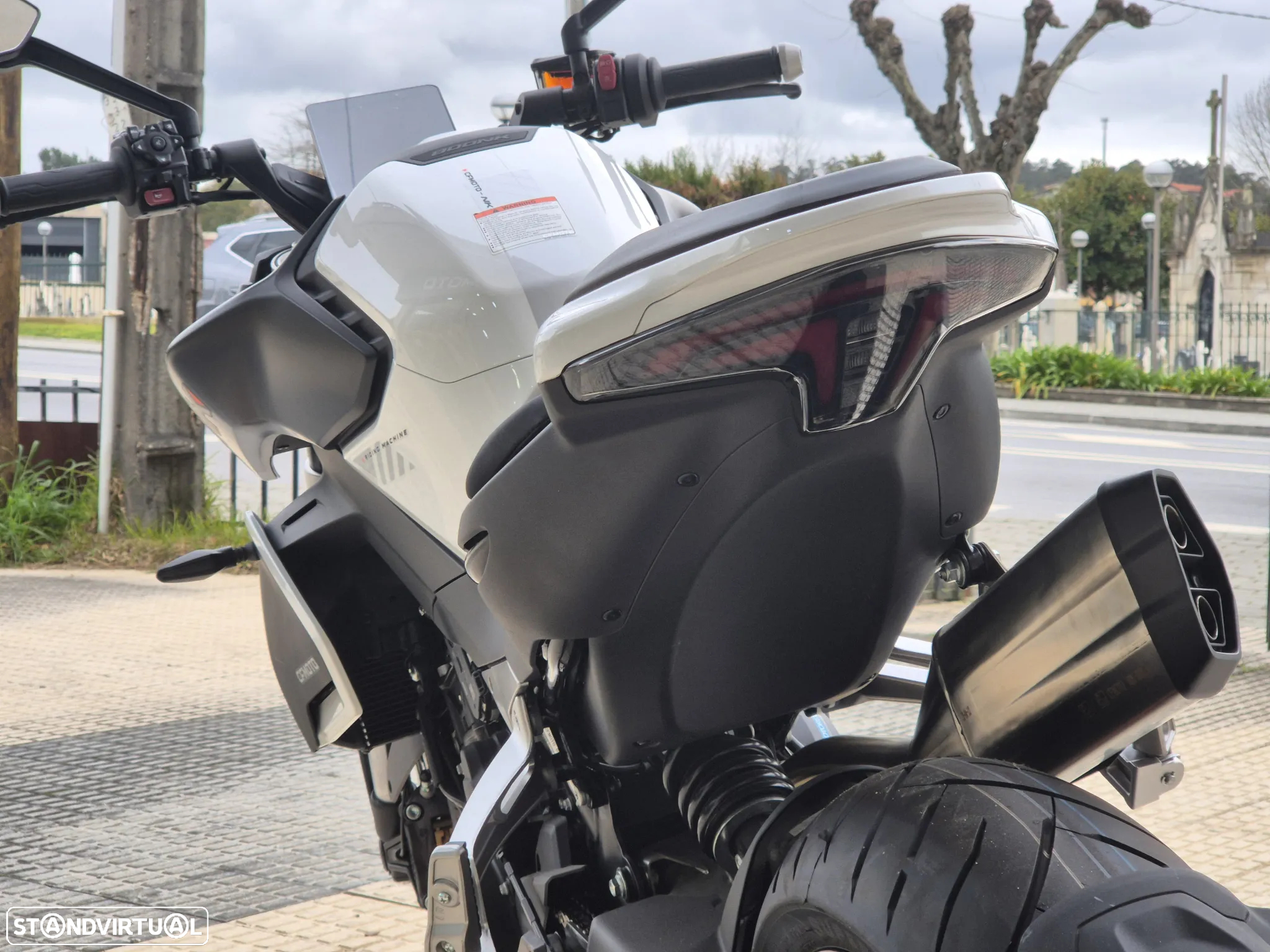 CF Moto 800NK (Campanha sem Juros) - 11