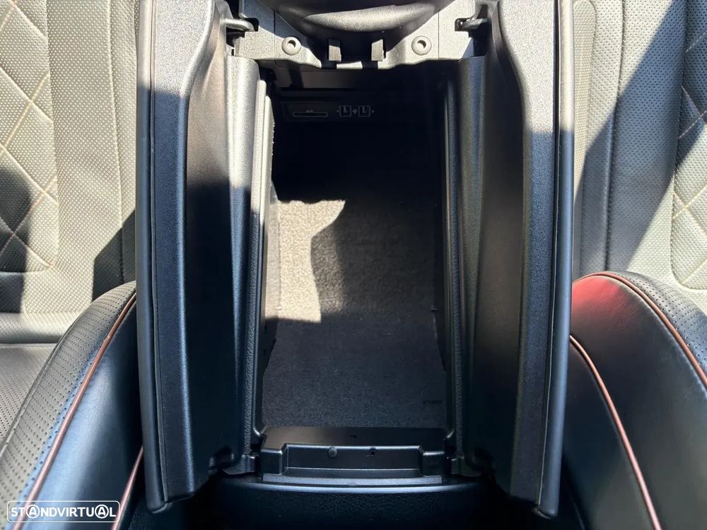 Mercedes-Benz CLS 400 d 4Matic AMG Line - 37