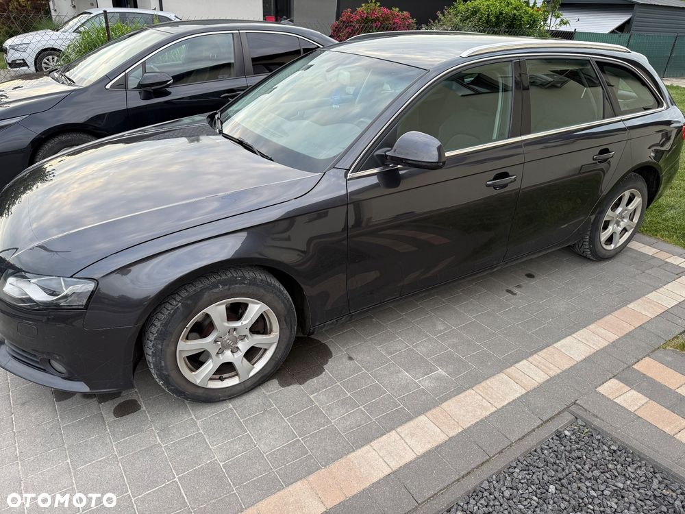 Audi A4 Avant 2.0 TDI - 7