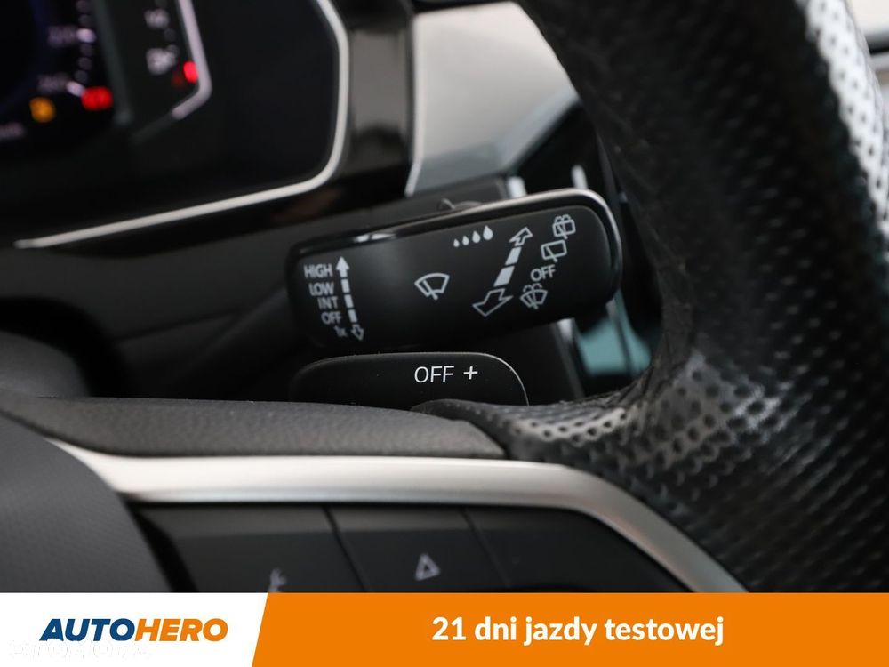 Volkswagen Passat - 33