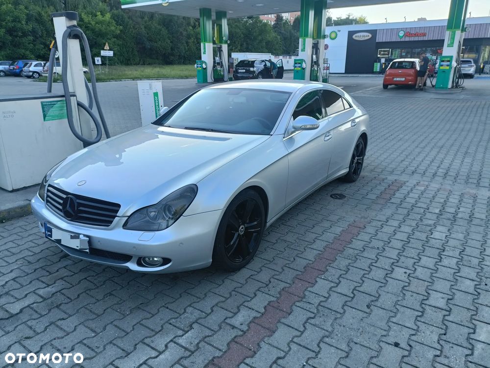 Mercedes-Benz CLS - 24
