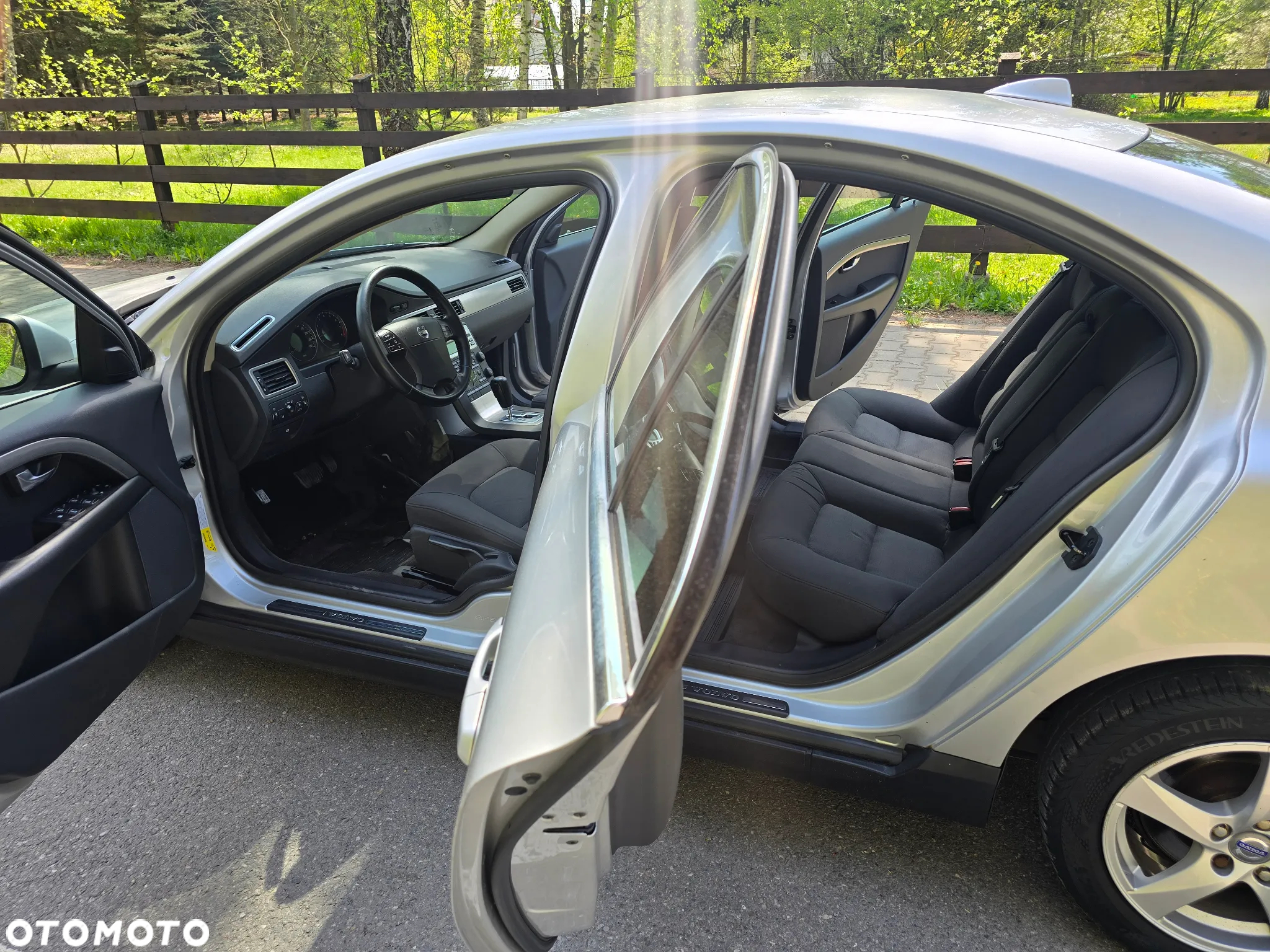 Volvo S80 2.5T Momentum - 17