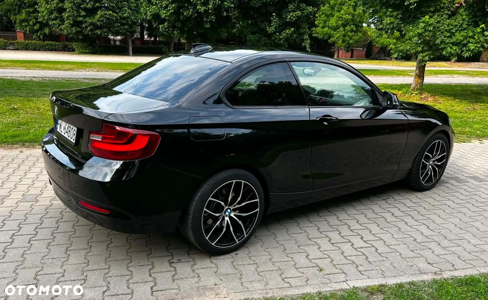 BMW Seria 2 220d - 7