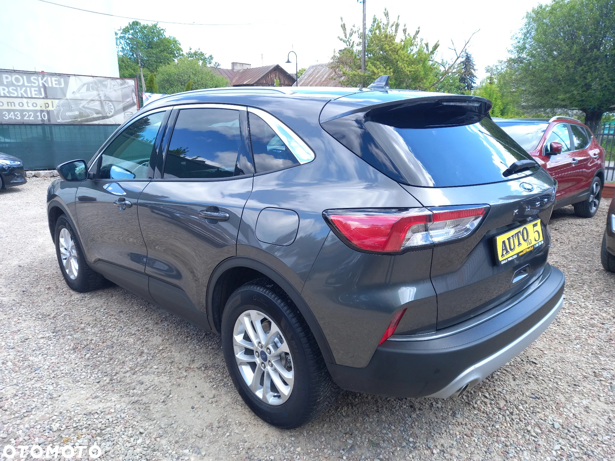 Ford Kuga - 4