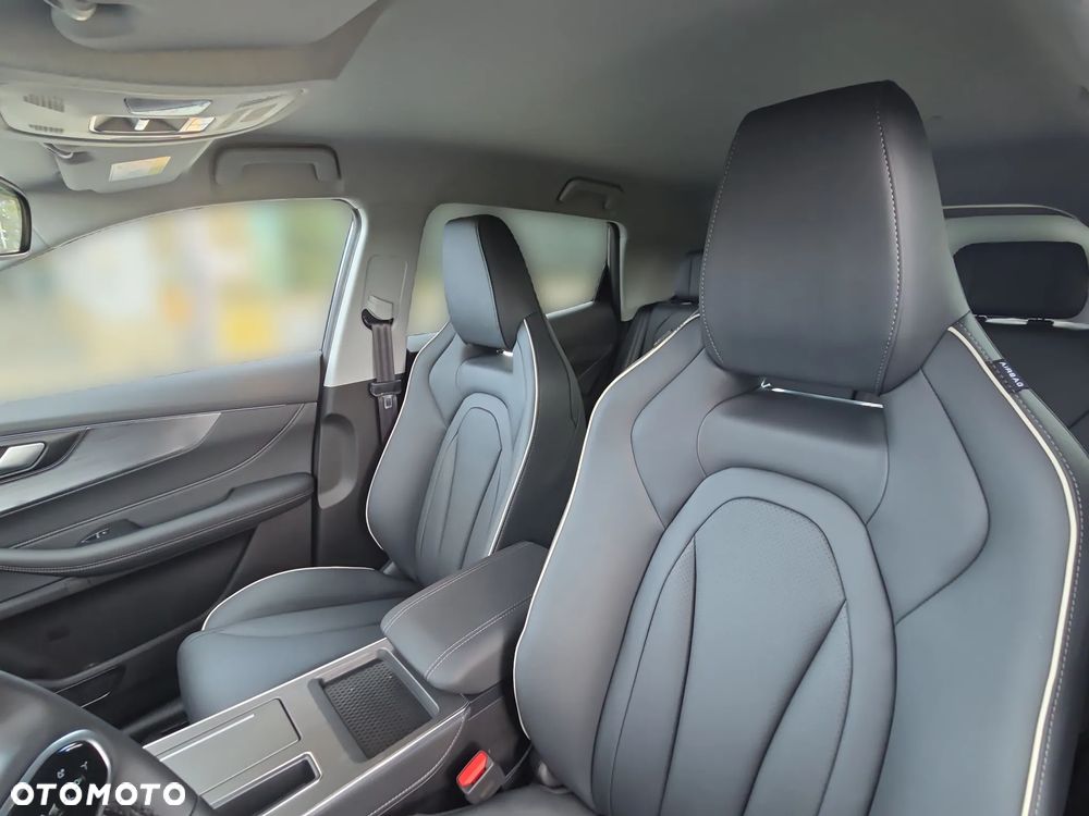 Chery Tiggo 4 1.5 GDI HEV Premium DHT - 14