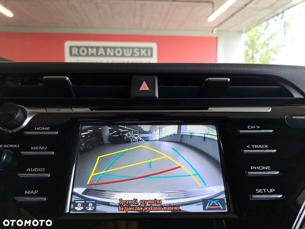 Toyota Camry 2.5 Hybrid Comfort CVT - 19
