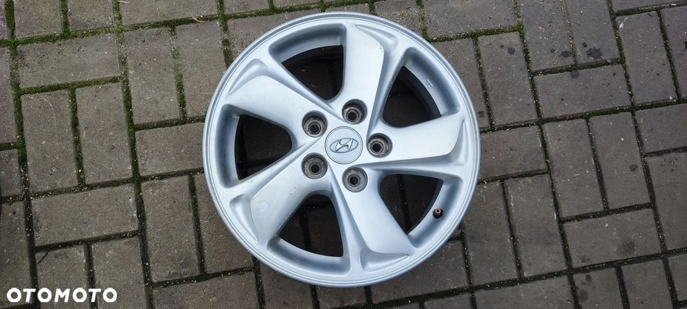 FELGI ALUMINIOWE 529102Y100 5x114,3 6,5x16 CALI ET45 HYUNDAI TUCSON SANTA FE KOMPLET 4 SZTUKI - 5