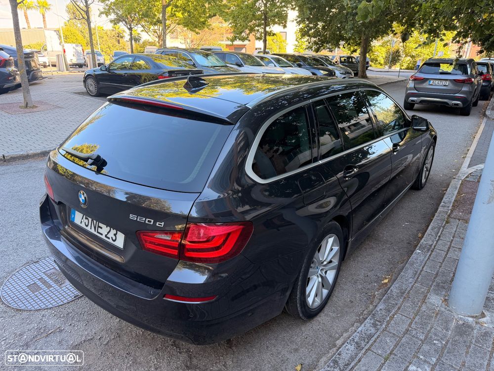 BMW 520 d Auto - 13