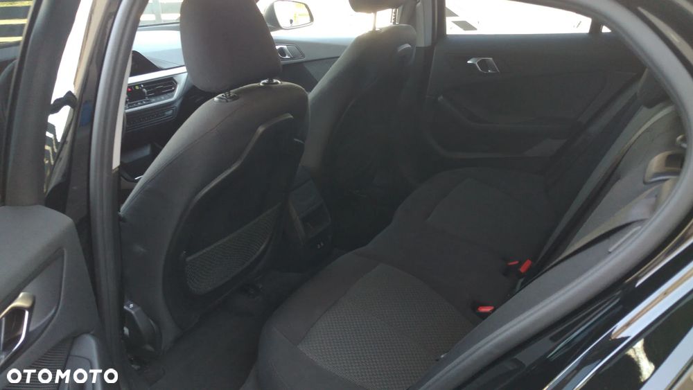 BMW Seria 1 118i Advantage - 12