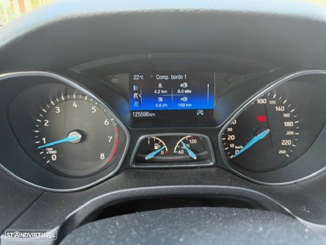 Ford Focus SW 1.0 SCTi Titanium - 33