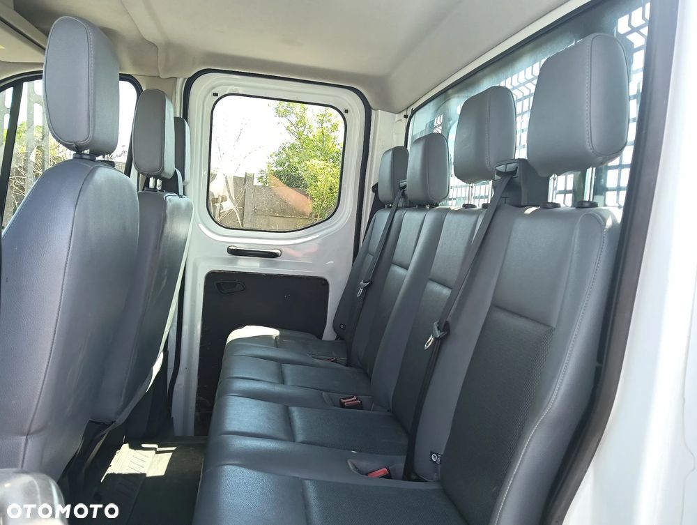 Ford Transit - 24