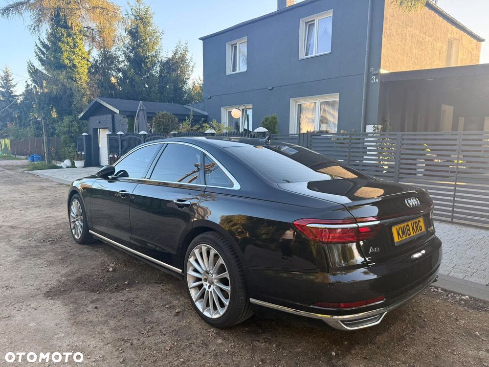 Audi A8 - 11