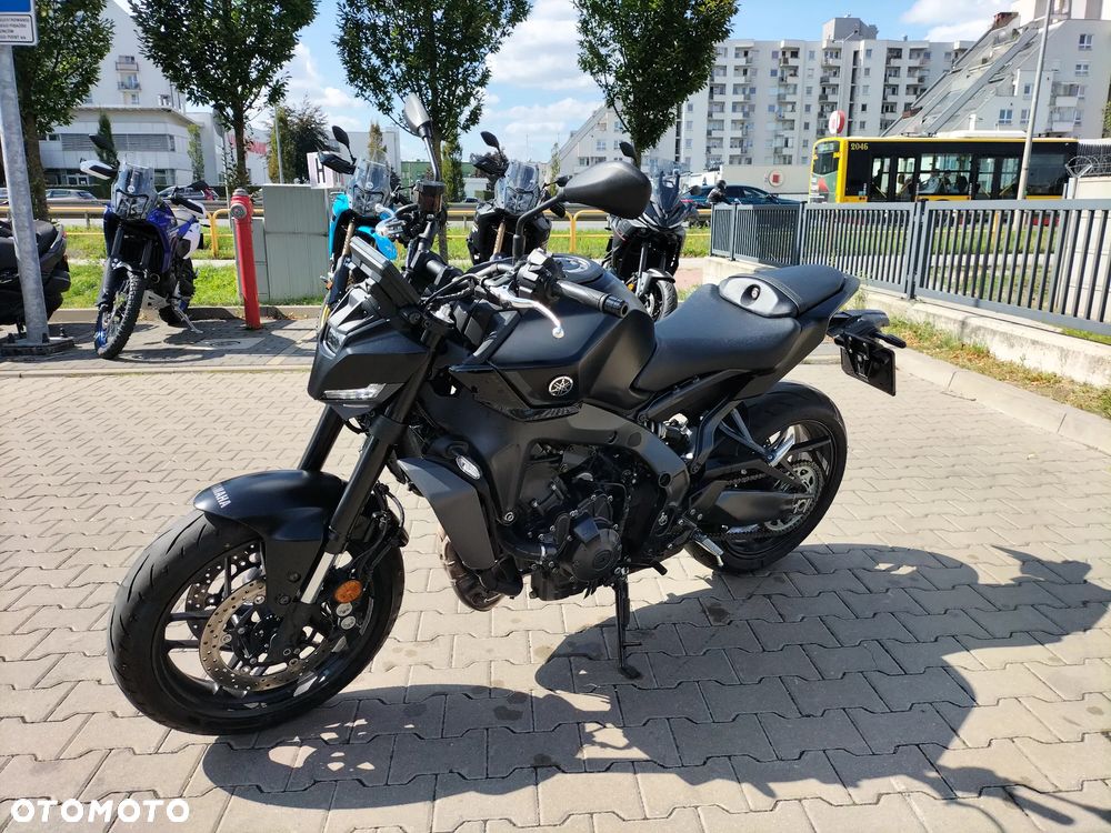 Yamaha MT - 8