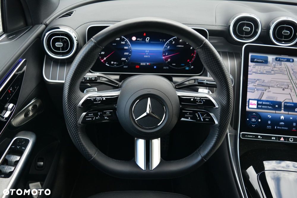 Mercedes-Benz GLC - 19