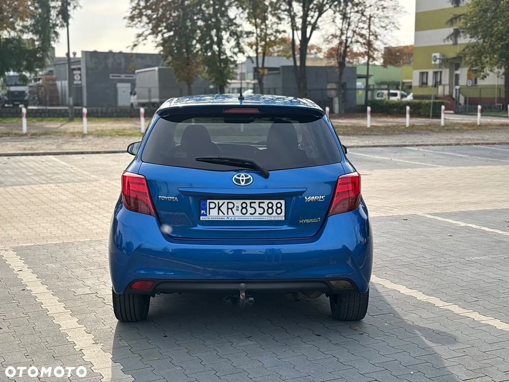Toyota Yaris 2016 photo 4