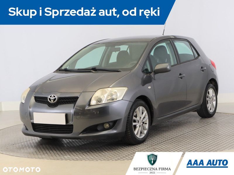 Toyota Auris - 3
