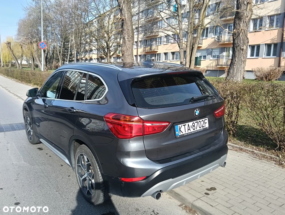 BMW X1 - 4