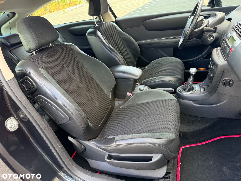 Citroën C4 2.0 16V VTR Plus - 24