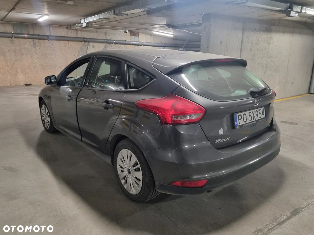 Ford Focus - 3