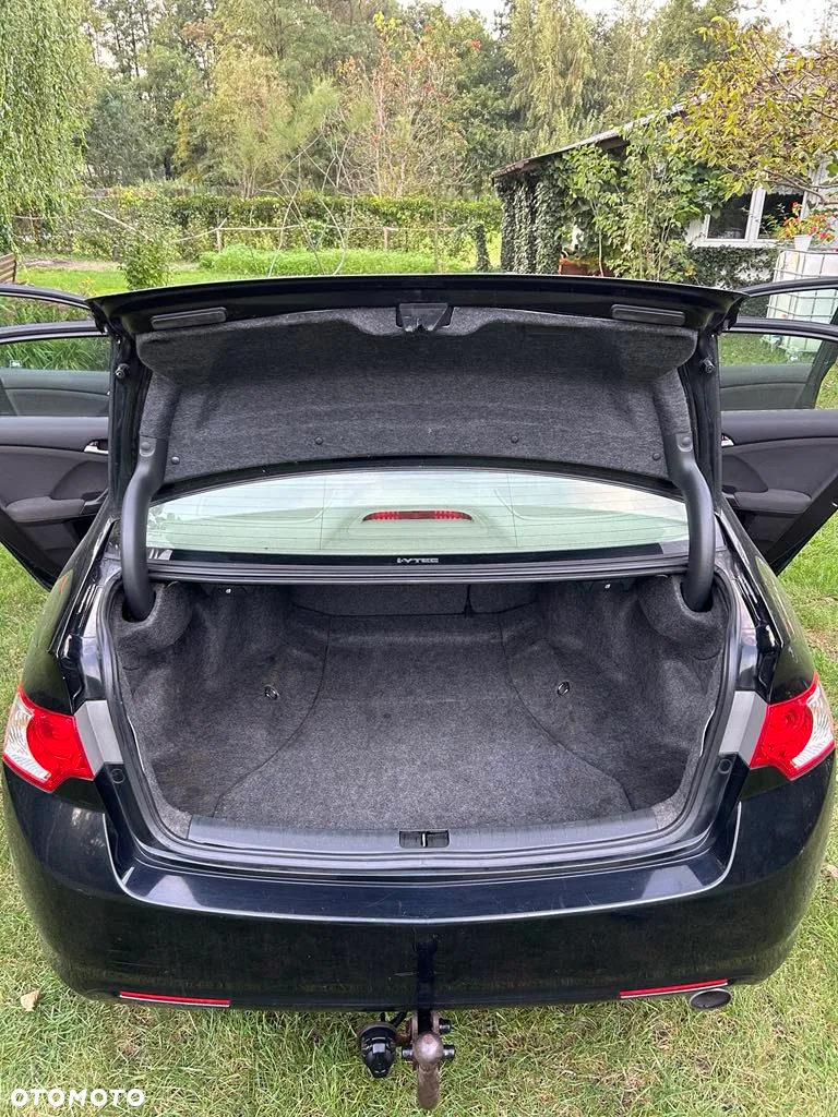 Honda Accord 2.0 Comfort - 27