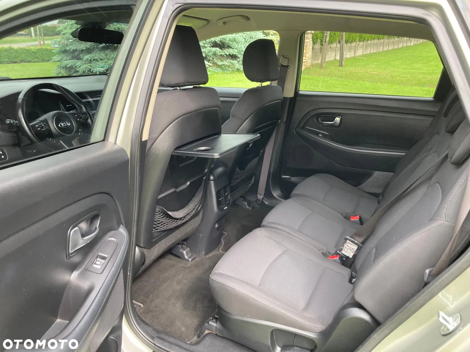 Kia Carens 1.6 GDI Edition 7 - 15