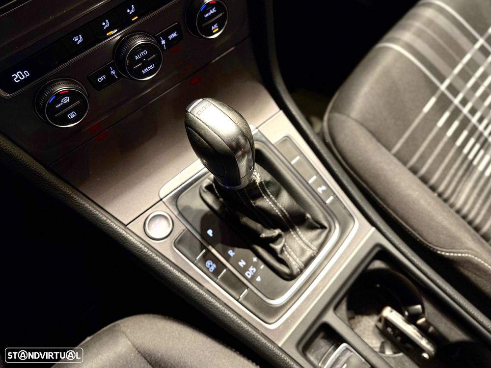 VW Golf 1.6 TDi GPS Edition DSG - 13