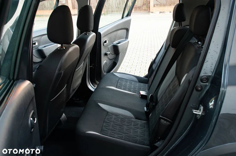 Dacia Sandero Stepway 0.9 TCe Laureate - 25