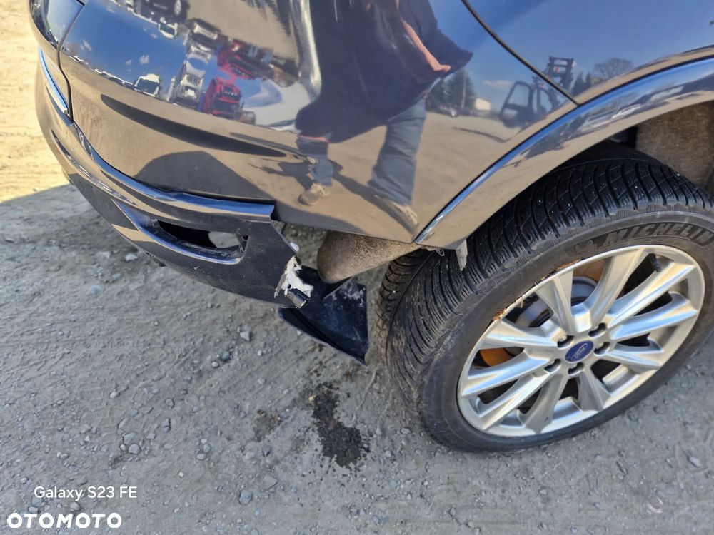 Ford Kuga Vignale 2.0 TDCi AWD - 16