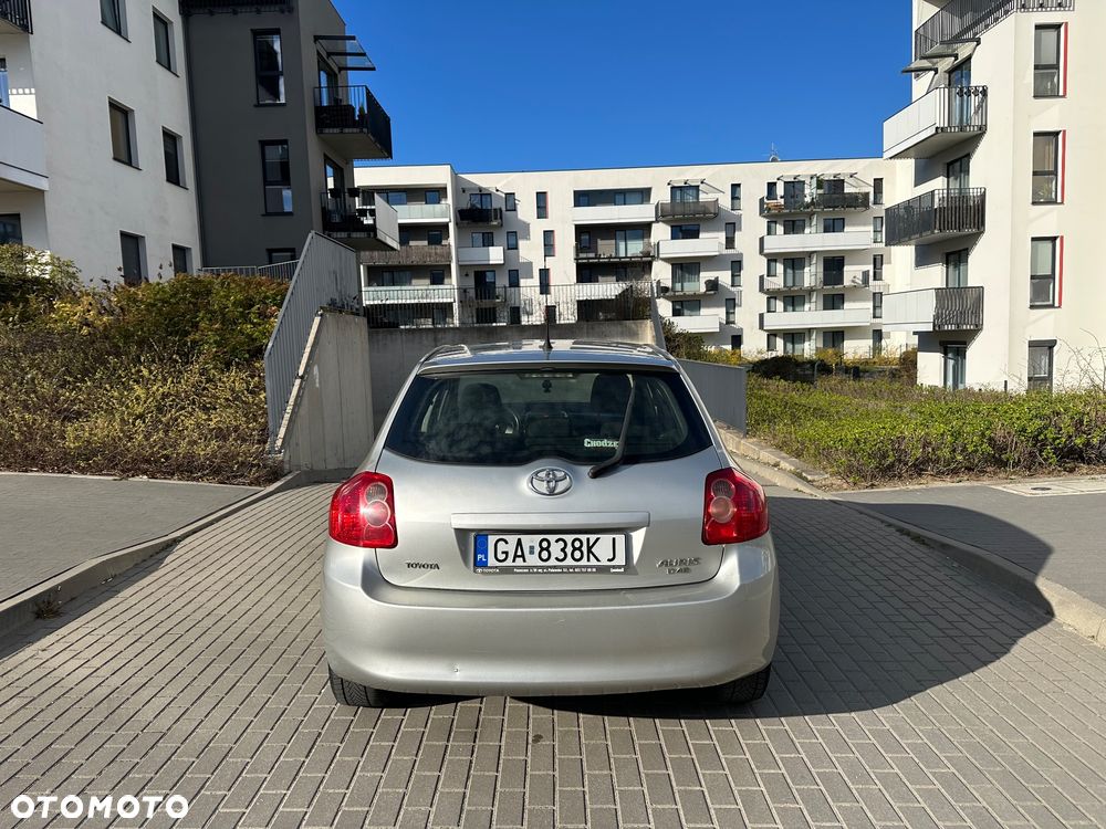 Toyota Auris 1.4 D-4D Edition - 6