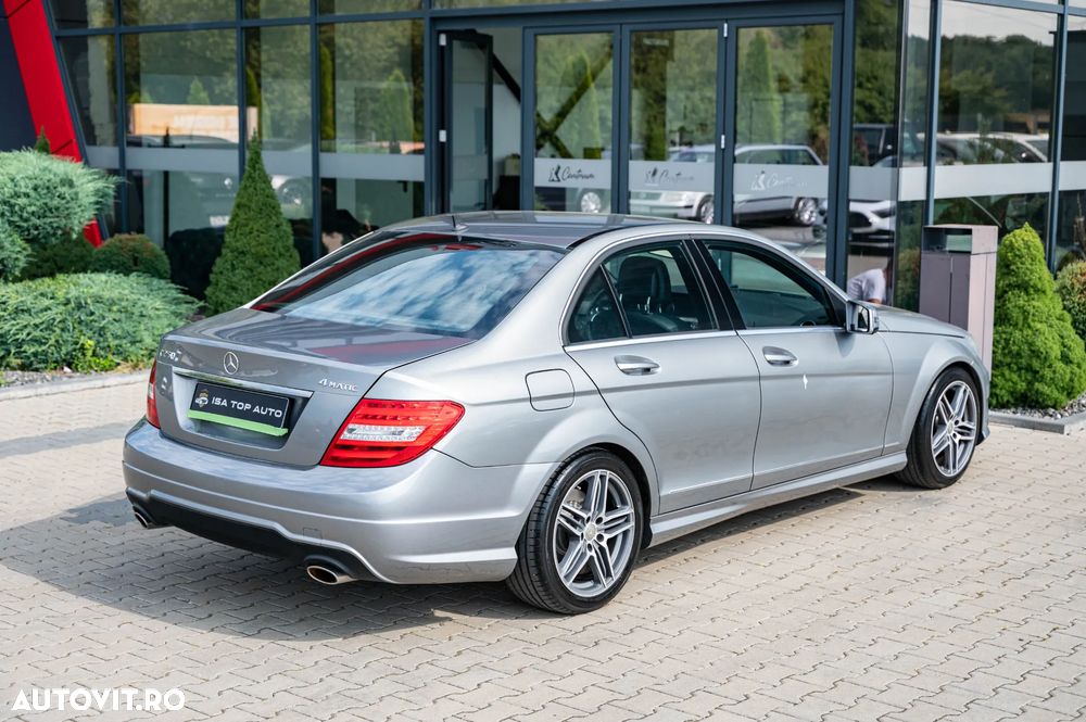 Mercedes-Benz C - 14
