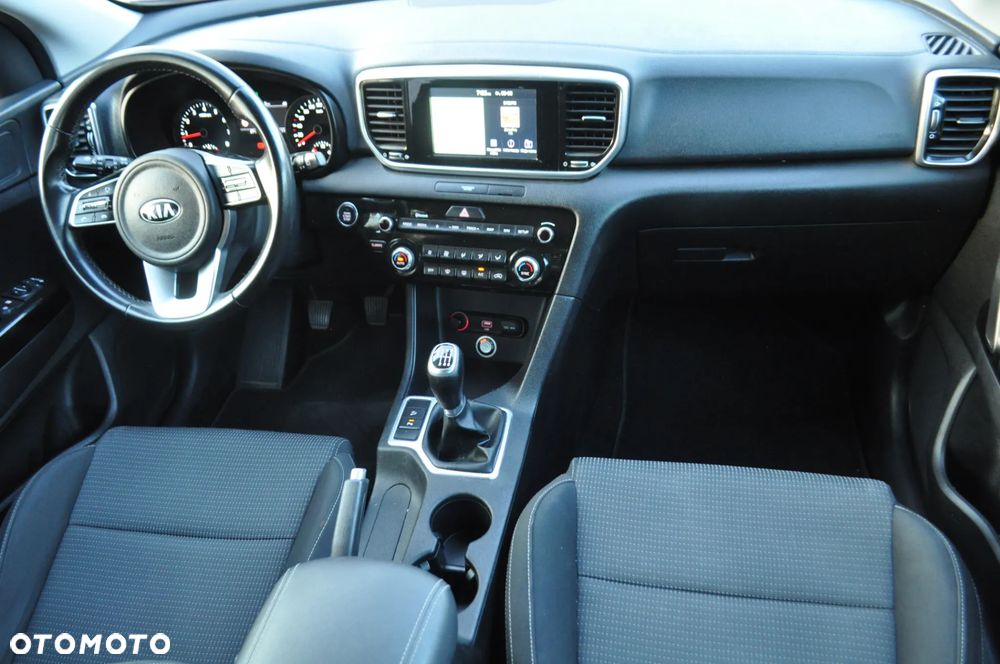 Kia Sportage 1.6 GDI Business Line 2WD - 29