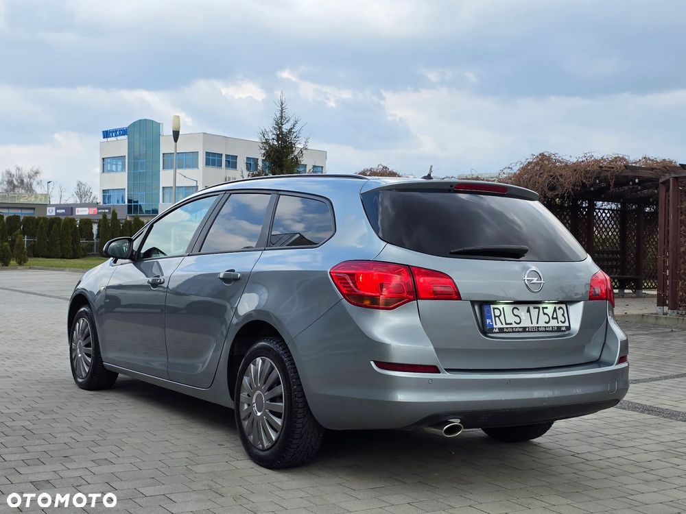 Opel Astra 1.4 T Cosmo - 3