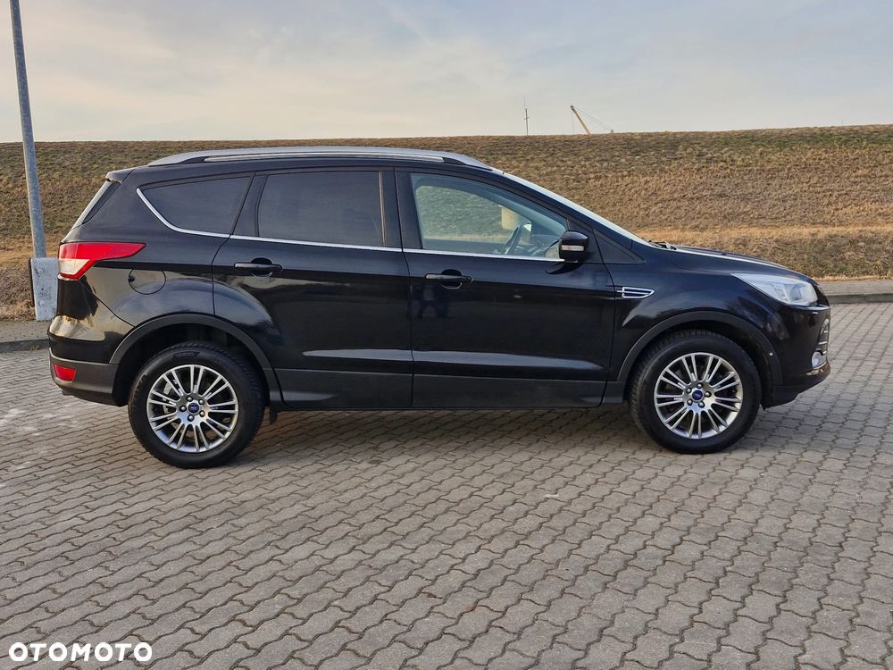 Ford Kuga 2.0 TDCi 4x4 Titanium - 29