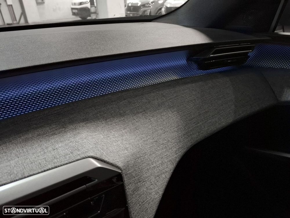 Peugeot E-3008 73 kWh GT - 25