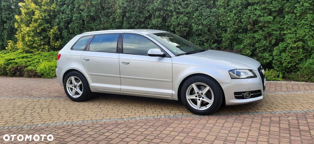 Audi A3 Sportback - 15