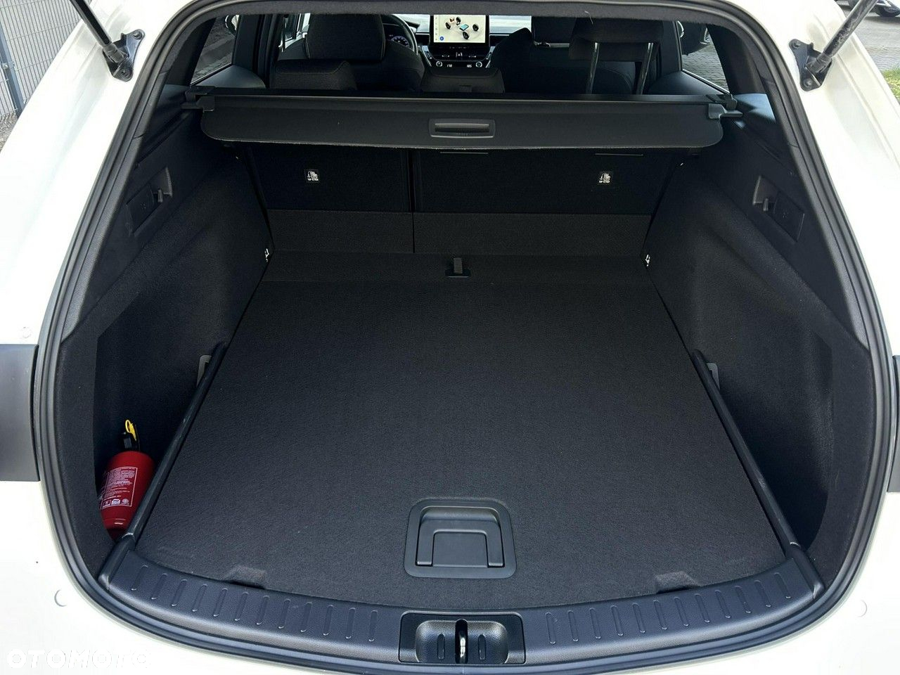 Toyota Corolla - 27