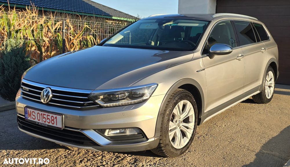 Volkswagen Passat Alltrack 2.0 TDI 4Motion - 3