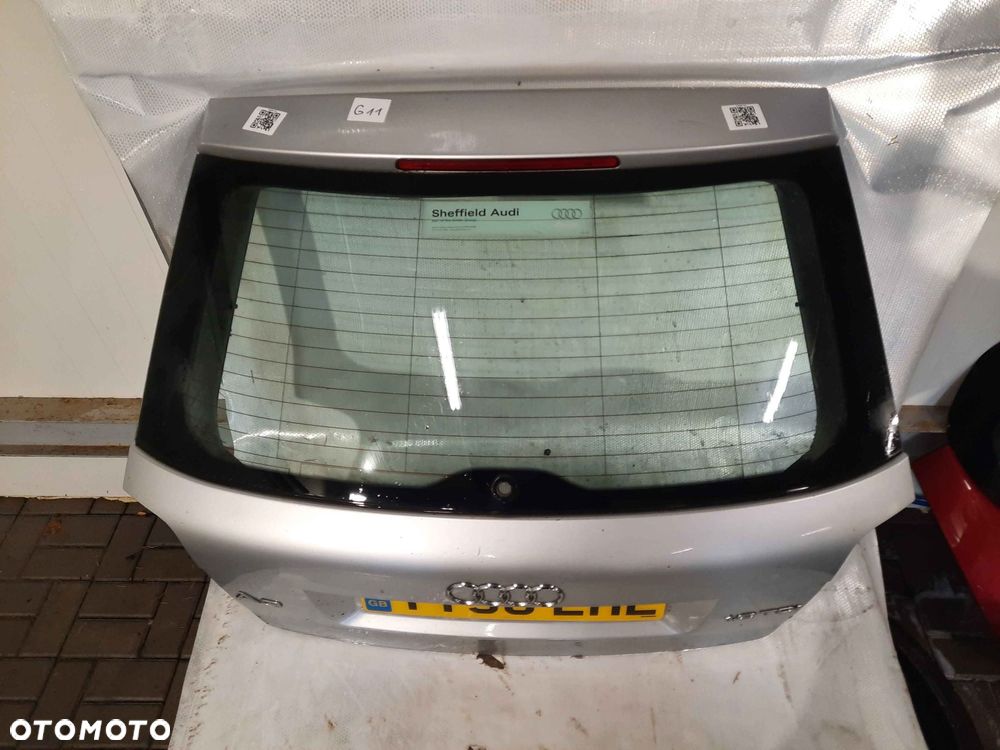 ! KLAPA TYŁ TYLNA BAGAŻNIKA AUDI A3 8P  KOD LAKIERU: SREBRNA LY7W 3D 3 DRZWI - 6