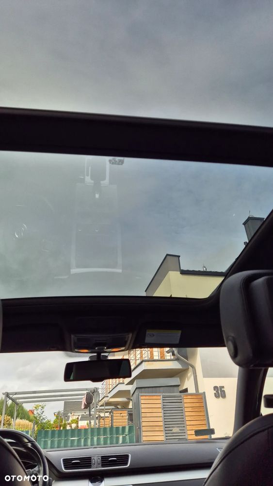 Volkswagen Passat - 10