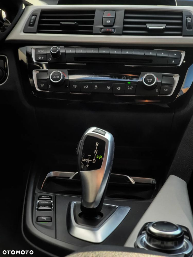 BMW Seria 3 316d - 21